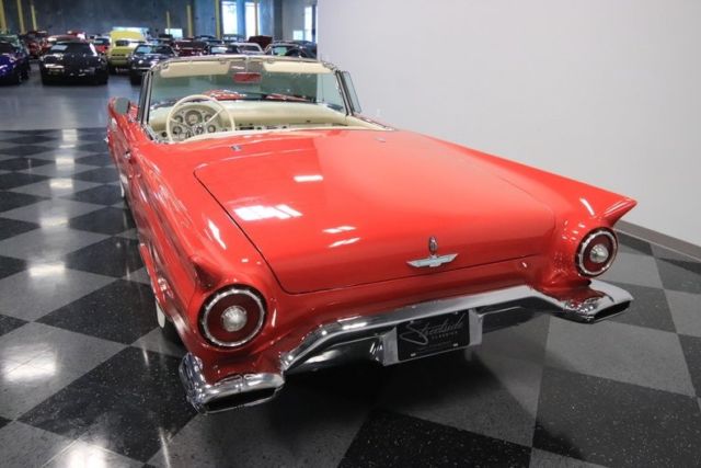 1957 Ford Thunderbird Convertible - photo 11