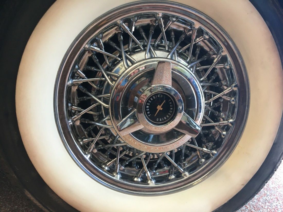 1957 Ford Thunderbird - photo 11