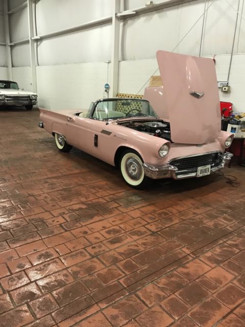 1957 Ford Thunderbird - photo 5