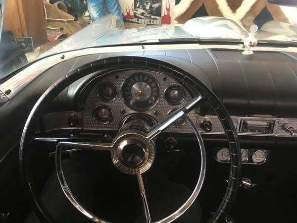 1957 Ford Thunderbird Convertible - photo 8