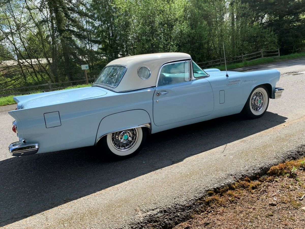 1957 Ford Thunderbird - photo 3