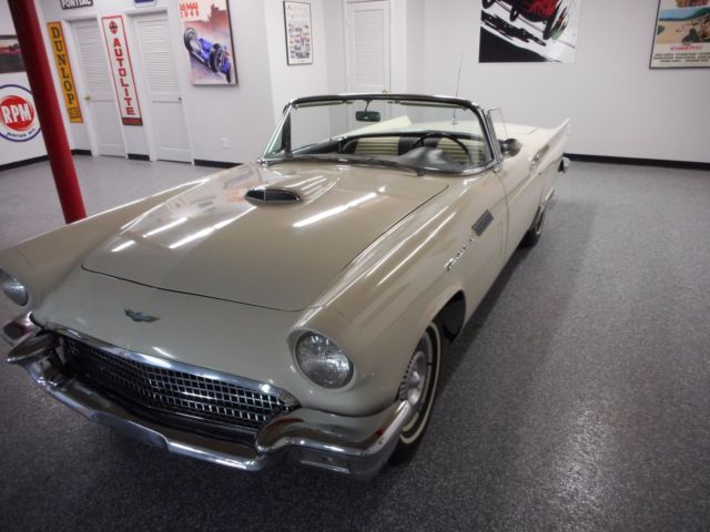 1957 Ford Thunderbird - photo 11