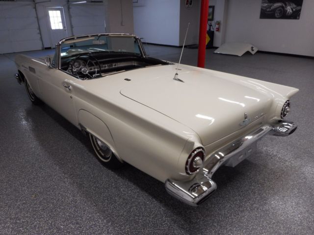 1957 Ford Thunderbird - photo 8