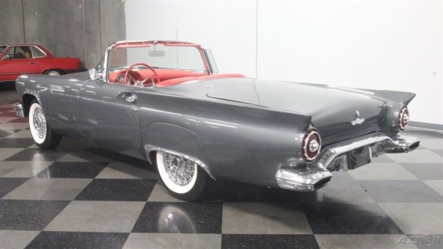 1957 Ford Thunderbird E-Bird - photo 8
