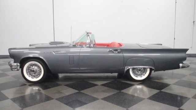 1957 Ford Thunderbird E-Bird - photo 8