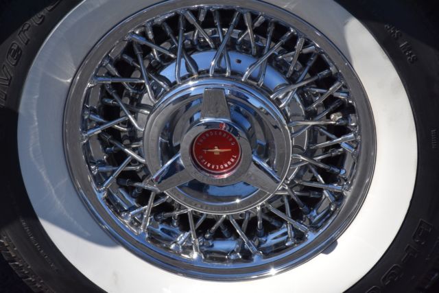 1957 Ford Thunderbird E-Code - Dual 4 Barrel Carbs - 1 of 1,363 ever bui - photo 11
