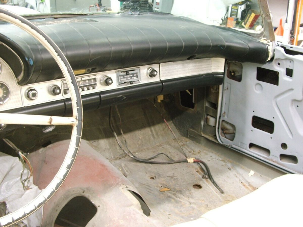 1957 Ford Thunderbird - photo 7