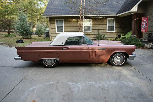 1957 Ford Thunderbird E-Code
