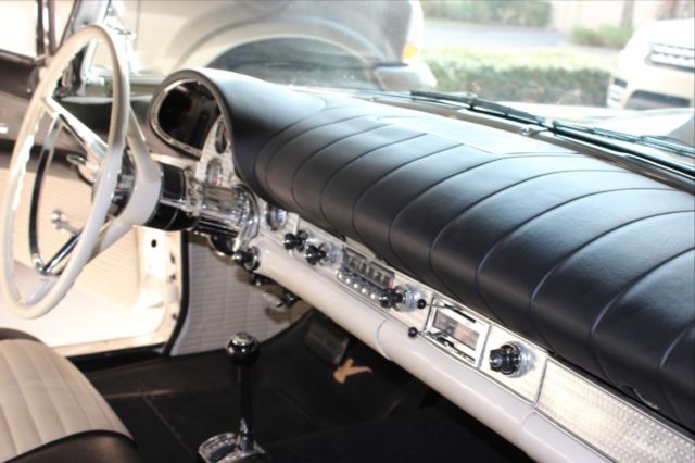 1957 Ford Thunderbird - photo 12