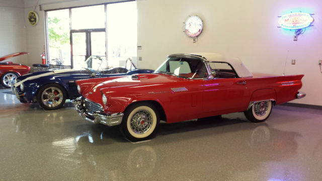 1957 Ford Thunderbird - photo 11