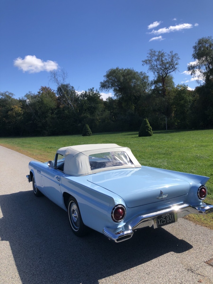 1957 Ford Thunderbird - photo 4