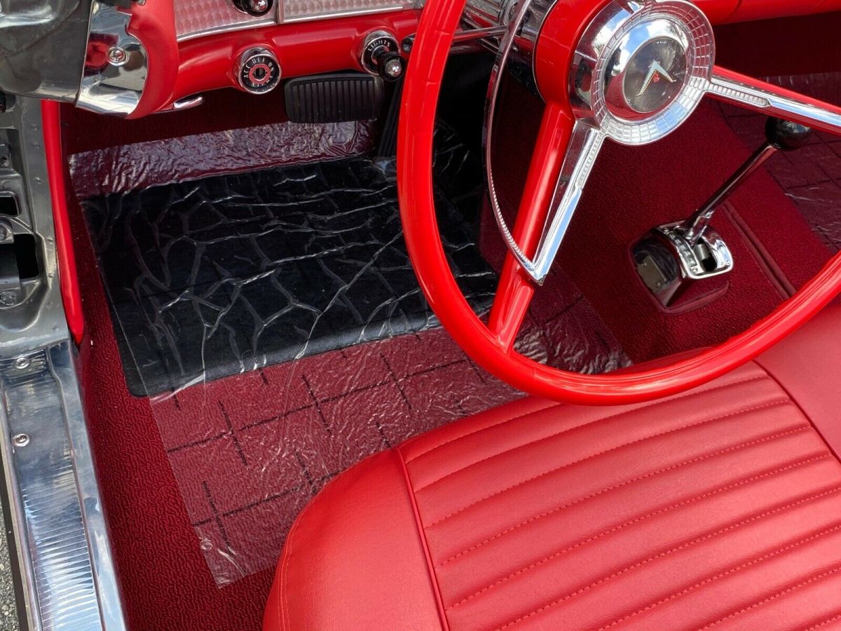 1957 Ford Thunderbird - photo 10