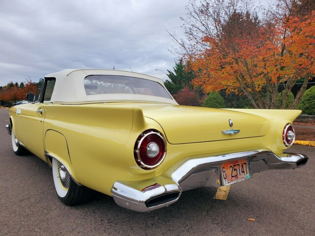 1957 Ford Thunderbird - photo 9