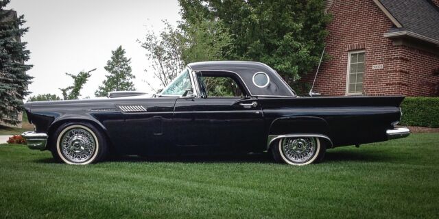 1957 Ford Thunderbird - photo 13