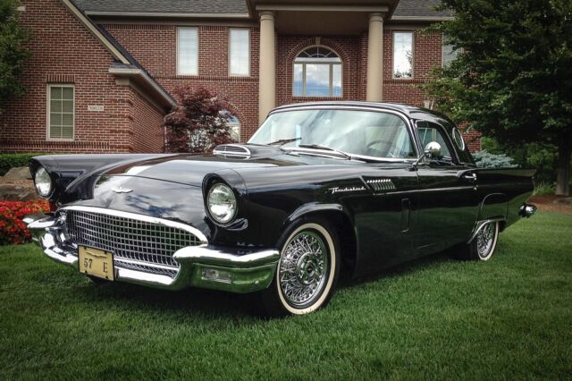 1957 Ford Thunderbird - photo 9