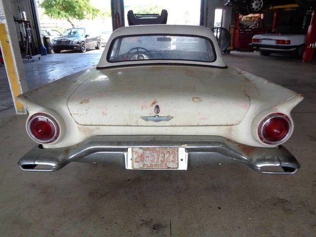 1957 Ford Thunderbird Hardtop Convertible - photo 3