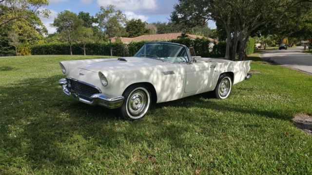1957 Ford Thunderbird - photo 3