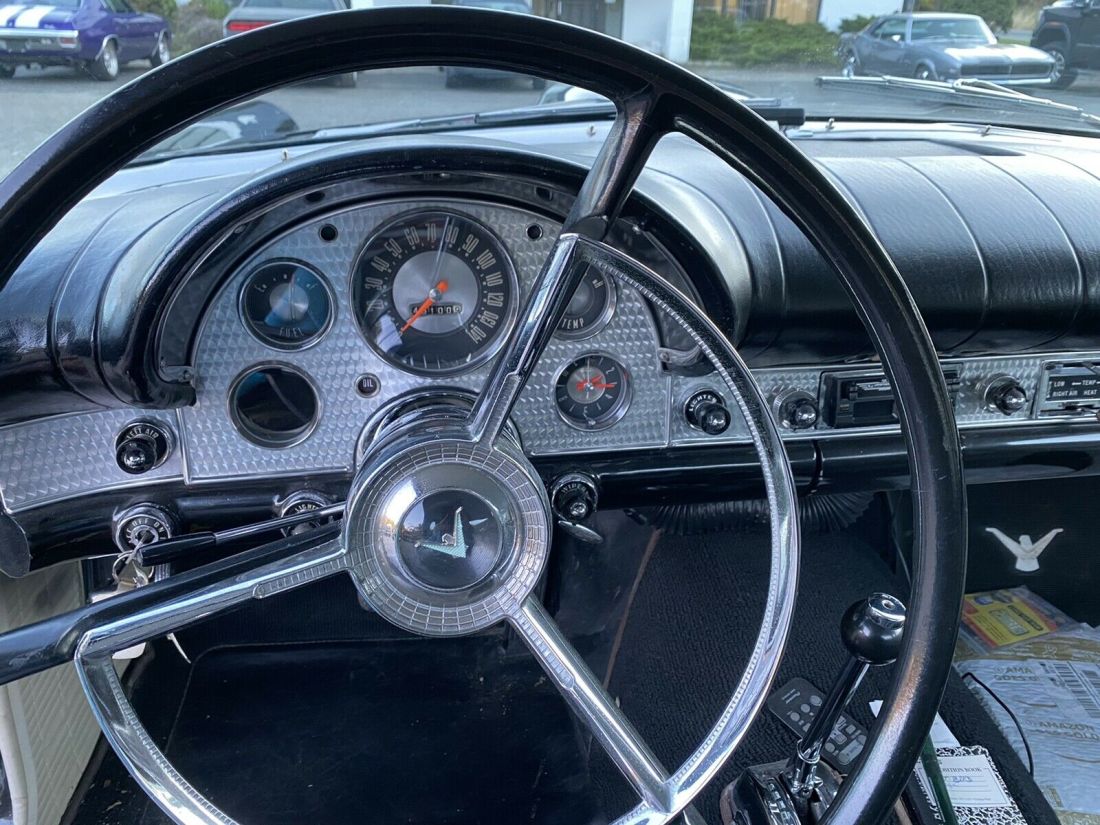 1957 Ford Thunderbird Hardtop - photo 9