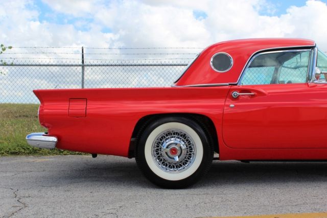 1957 Ford Thunderbird HardTop Coupe - photo 11