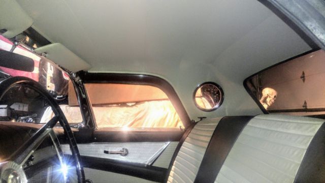 1957 Ford Thunderbird - photo 8