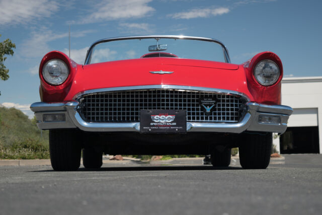 1957 Ford Thunderbird No trim field - photo 2