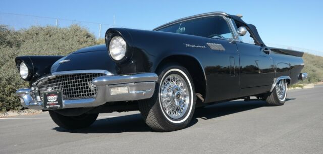 1957 Ford Thunderbird No trim field - photo 2