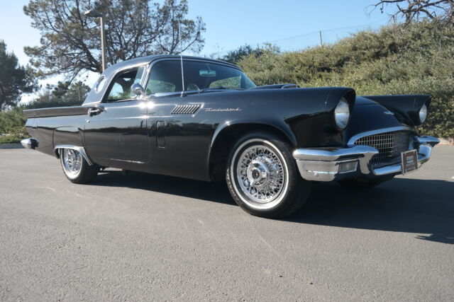 1957 Ford Thunderbird No trim field - photo 7
