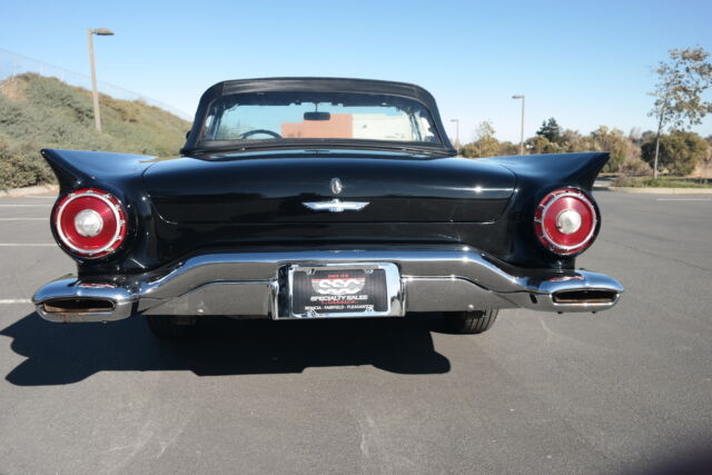 1957 Ford Thunderbird No trim field - photo 9