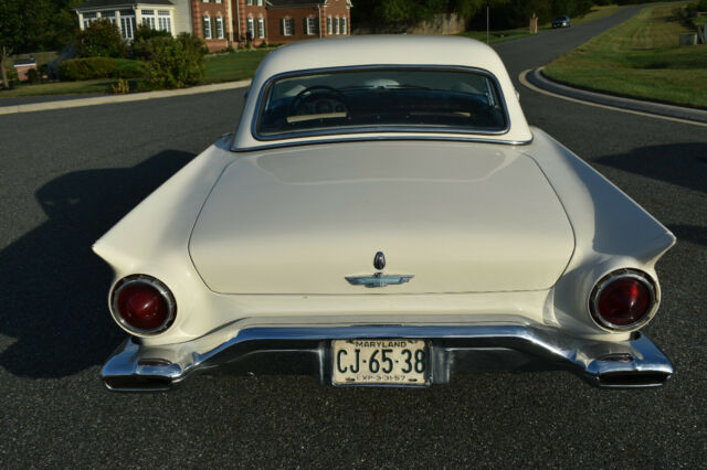 1957 Ford Thunderbird V-8 OVERDRIVE - photo 3