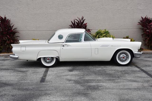 1957 Ford Thunderbird Rare!! E-Code Dual 4 barrel Carbs 1 of 1,363 ever - photo 7