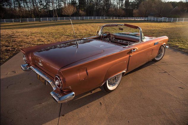 1957 Ford Thunderbird - photo 2
