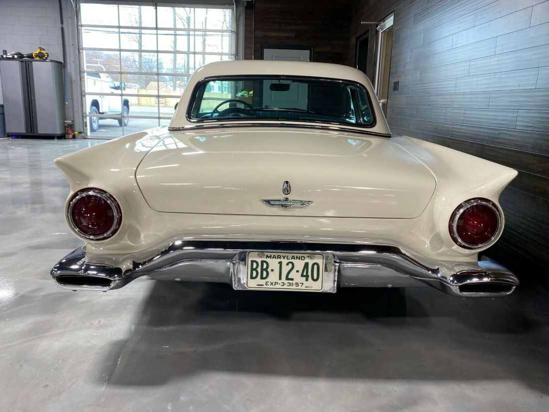 1957 Ford Thunderbird CALIFORNIA CAR FRAME-UP RESTO - photo 6