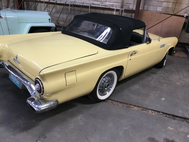 1957 Ford Thunderbird - photo 11