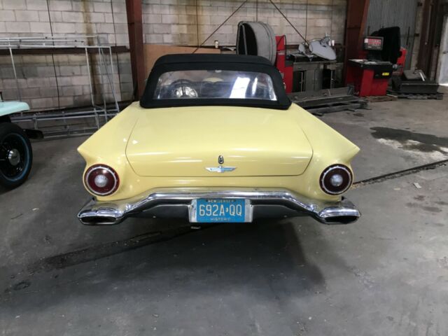 1957 Ford Thunderbird - photo 5