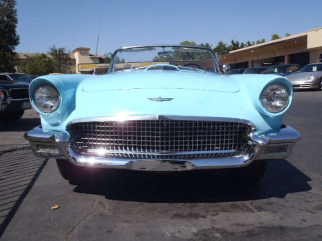 1957 Ford Thunderbird - photo 3
