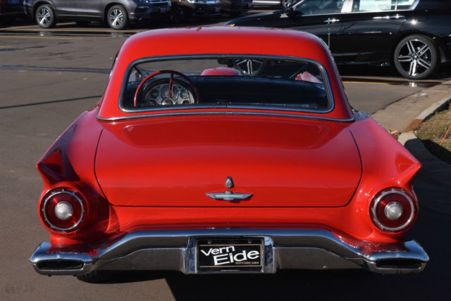 1957 Ford Thunderbird - photo 3