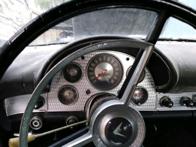 1957 Ford Thunderbird - photo 3