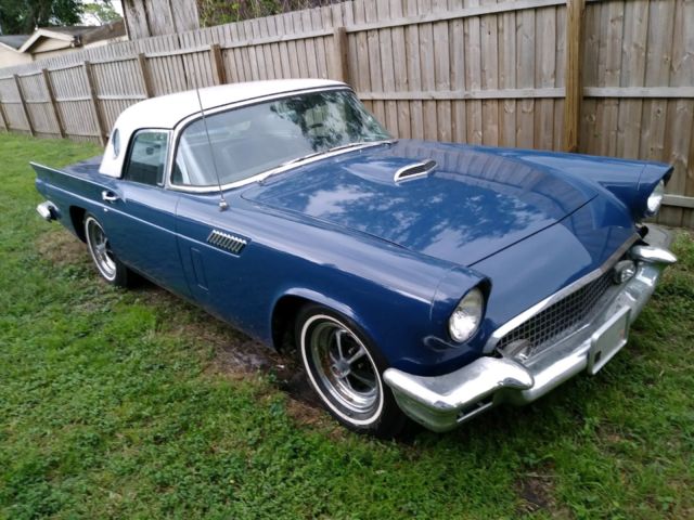 1957 Ford Thunderbird - photo 9