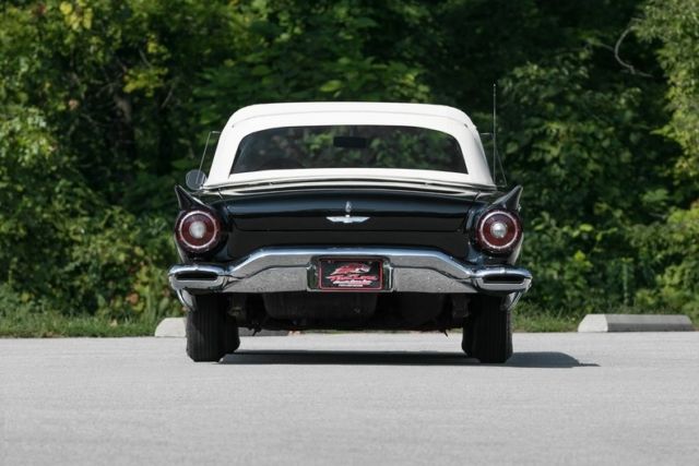 1957 Ford Thunderbird - photo 7