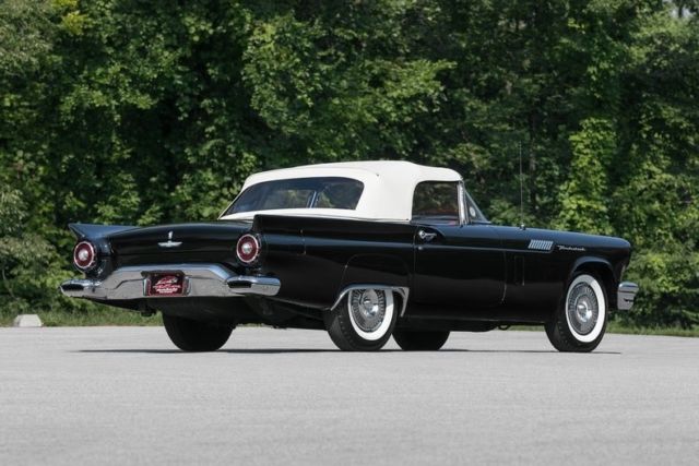 1957 Ford Thunderbird - photo 8