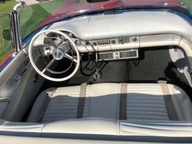 1957 Ford Thunderbird - photo 13