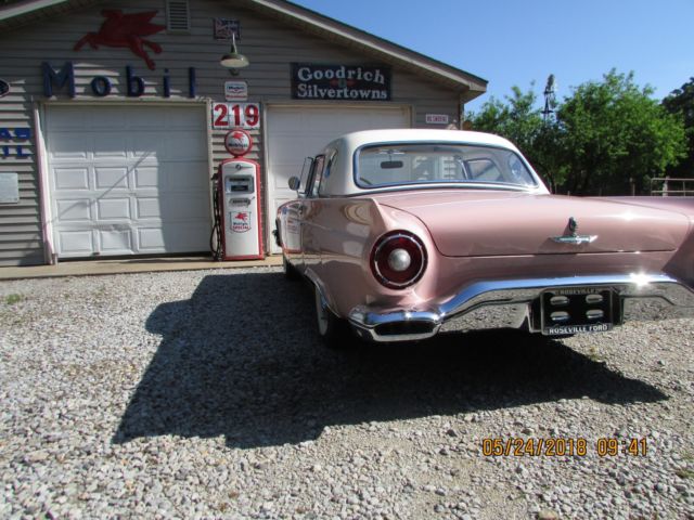 1957 Ford Thunderbird - photo 9