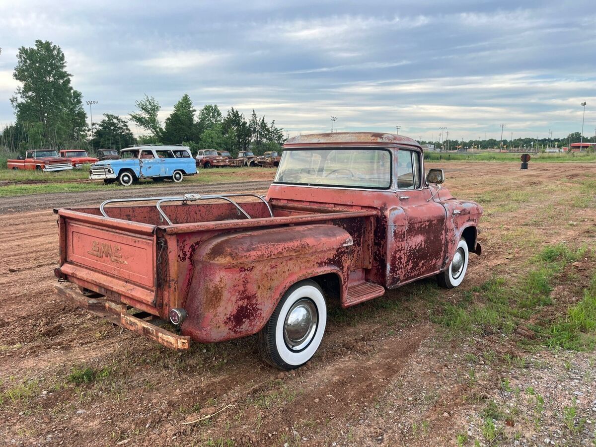 1957 GMC 100 - photo 2