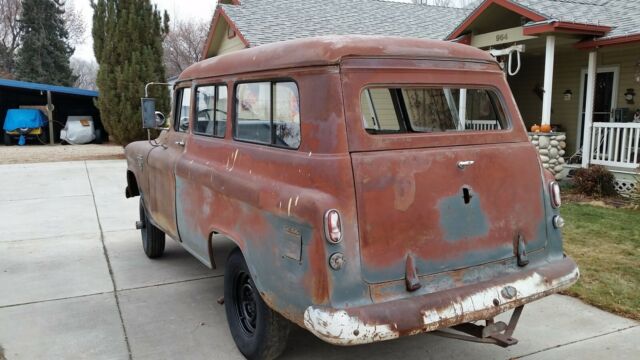 1957 GMC Suburban - photo 3