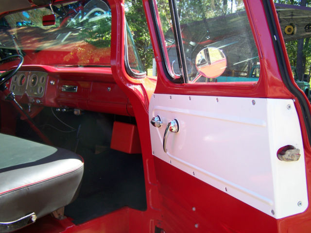 1957 GMC 350 Series Flat Bed - photo 5