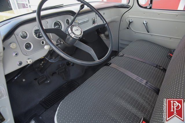 1957 GMC 9300 Stepside Pickup Truck - photo 8