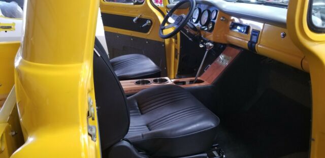 1957 GMC 100 stepside - photo 5
