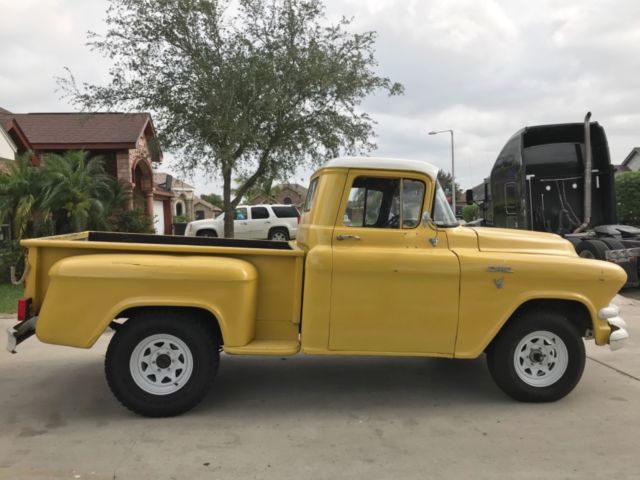 1957 GMC SHORTBED Truck, 100, 1/2 Ton, V-8, 347 engine. Very Dependable. 1957 GMC 100