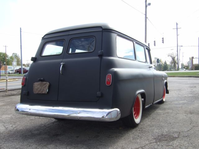 1957 GMC Suburban - photo 4