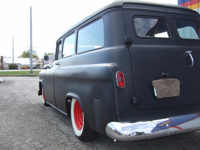 1957 GMC Suburban - photo 5
